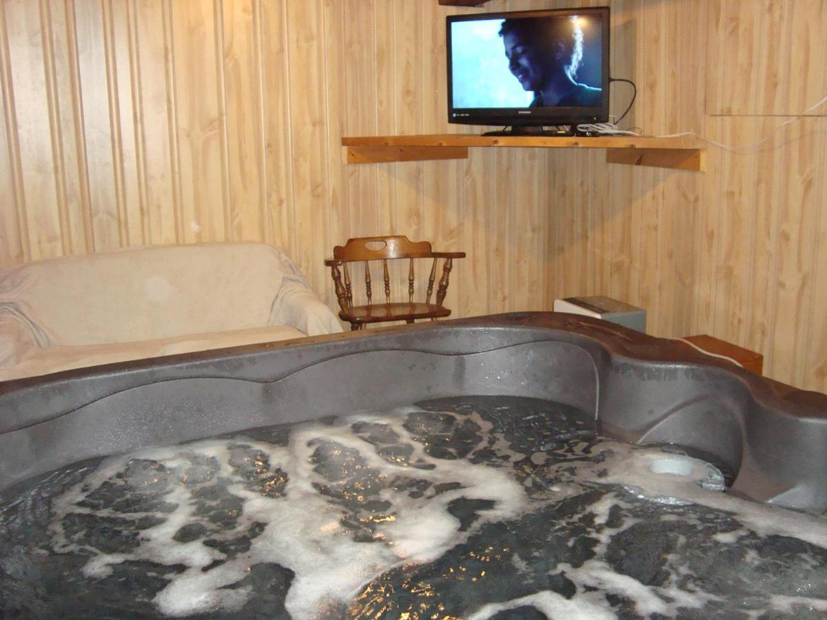 The Bear Den Villa ไอรอนวูด ภายนอก รูปภาพ